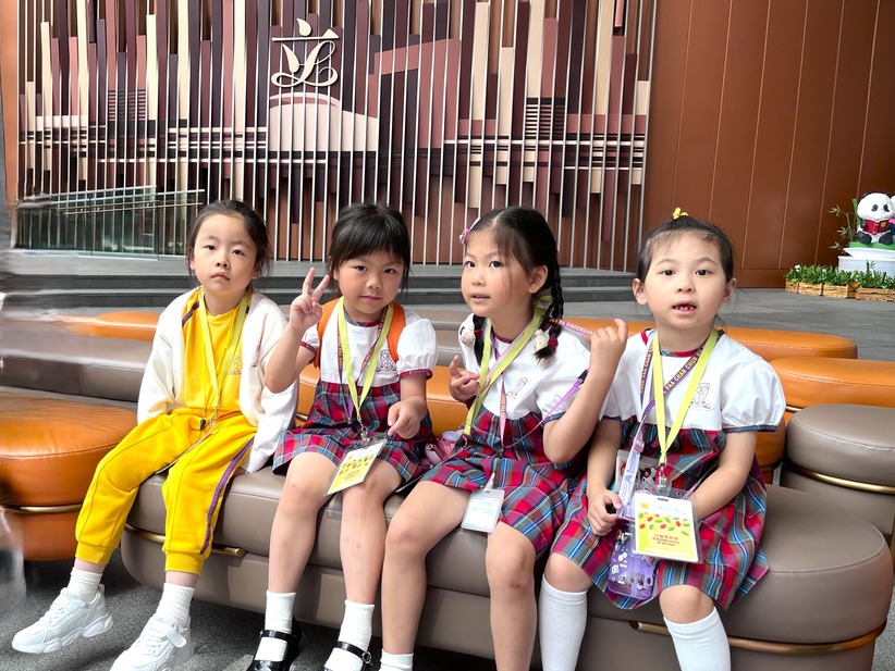 K3戶外學習日—參觀立法會綜合大樓 K3 Outdoor Learning Day—Visit the Legislative Council Complex (25-26)